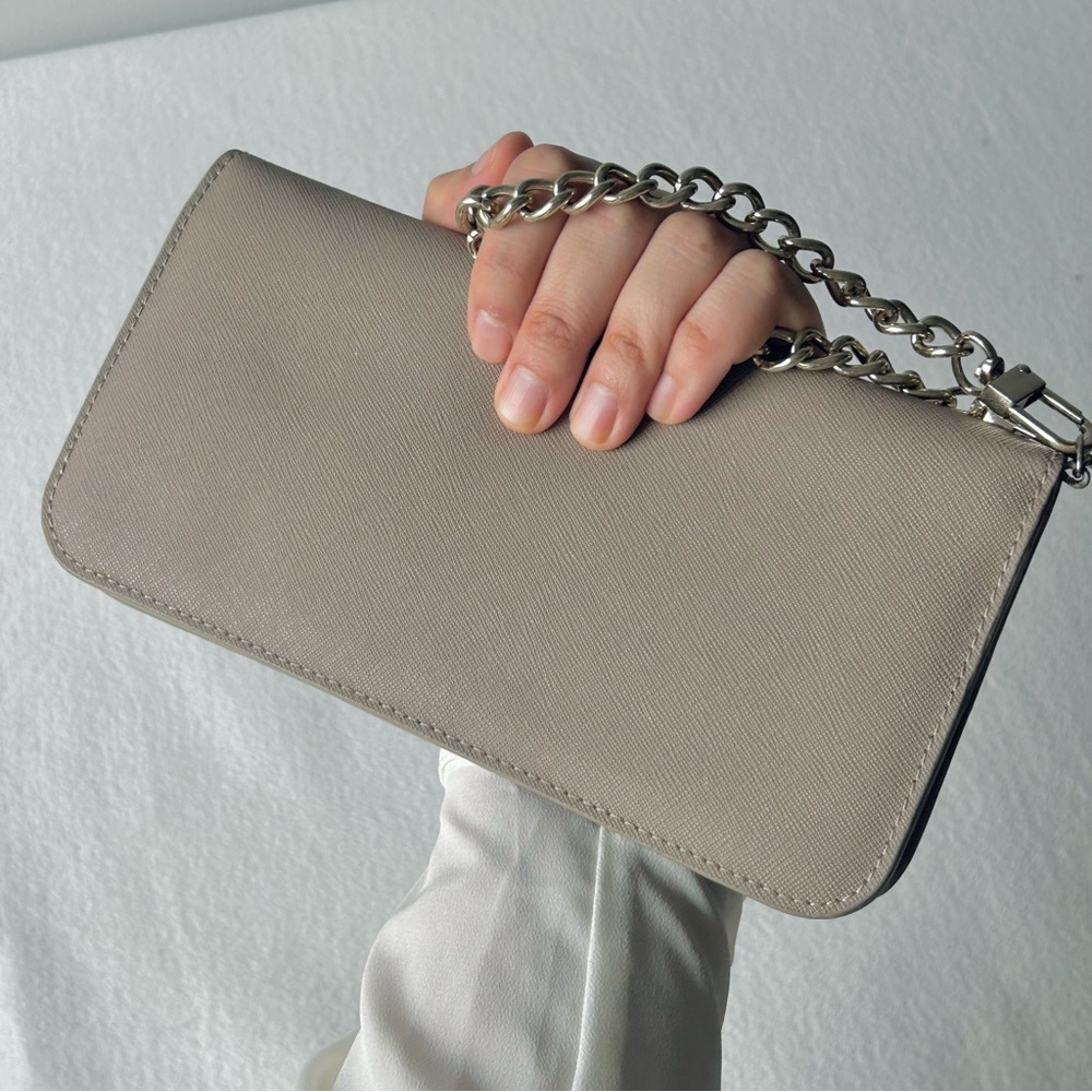 Danier phone wallet